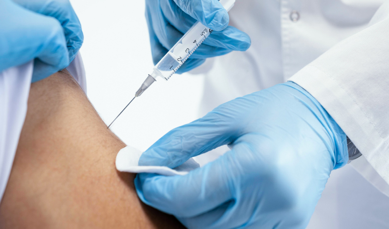Koca'dan engellilere aşı müjdesi