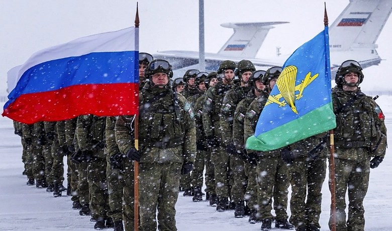 Rus askerleri Kazakistan'dan tamamen çekildi